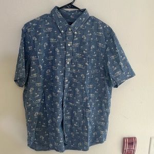 Casual short sleeve button down shirt